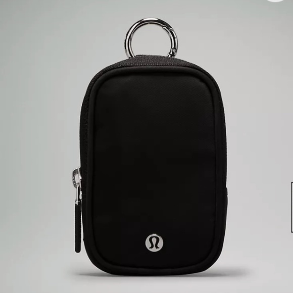 LULULEMON Clippable Nano Pouch.NWT. - Picture 5 of 6
